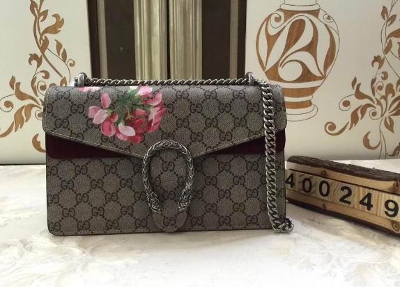  Gucci Dionysus Red Blooms Print shoulder bag