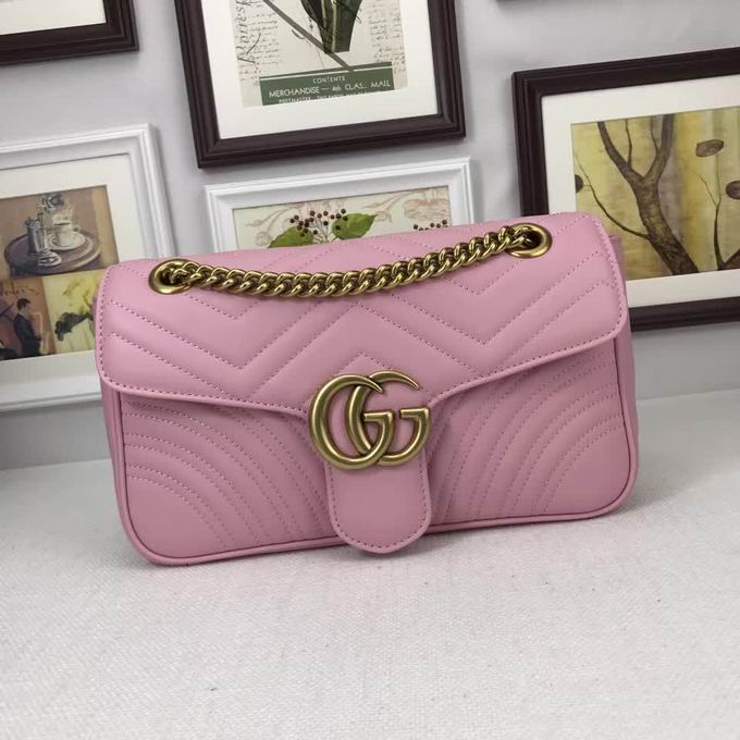  Gucci GG Marmont matelasse shoulder bag Pink leather