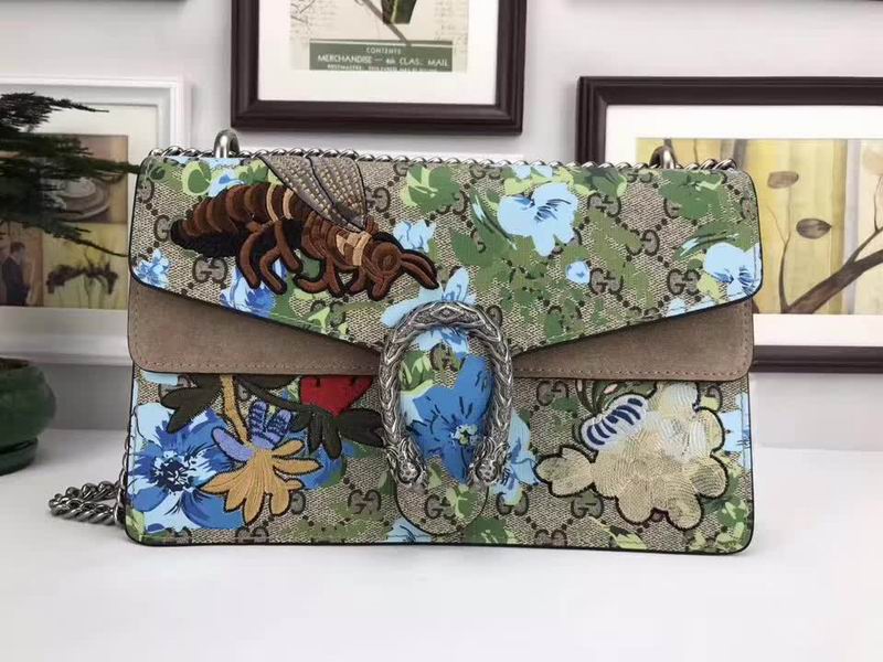  Gucci Dionysus GG Supreme canvas shoulder bag