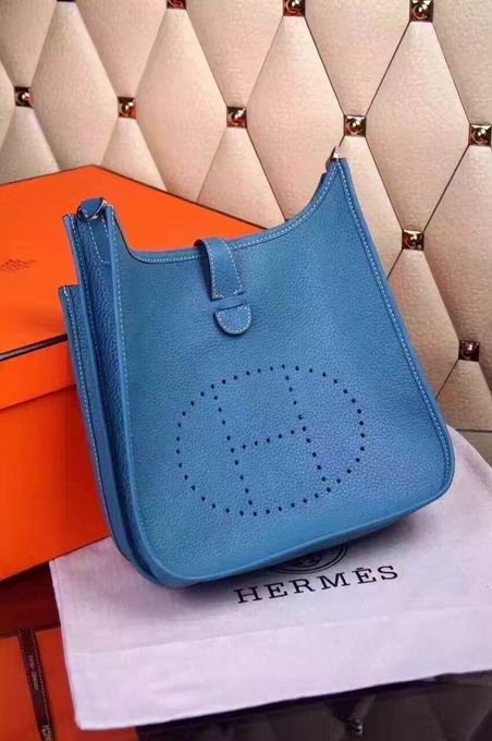  Hermes  Evelyne shoulder Bag in dark blue