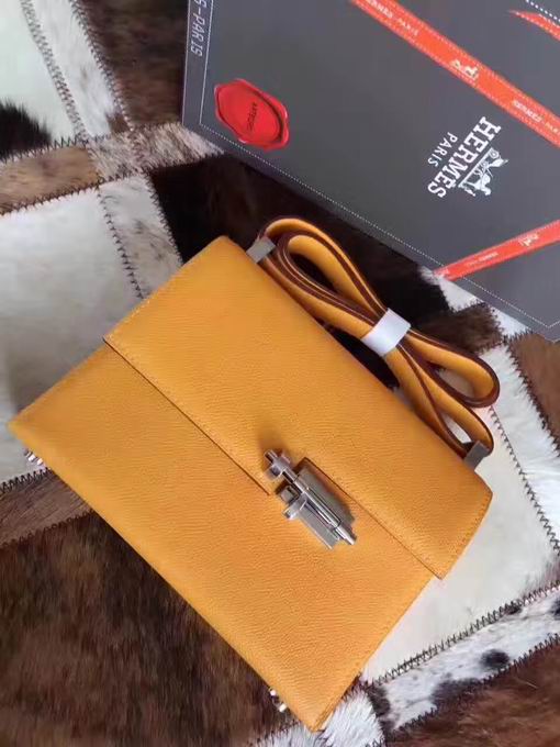  HERMES EPSOM VERROU SHOULDER BAG in yellow