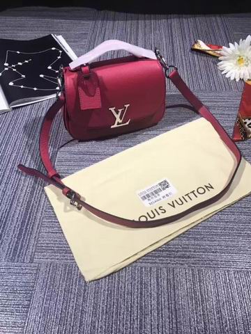  Louis Vuitton NEO VIVIENNE Framboise