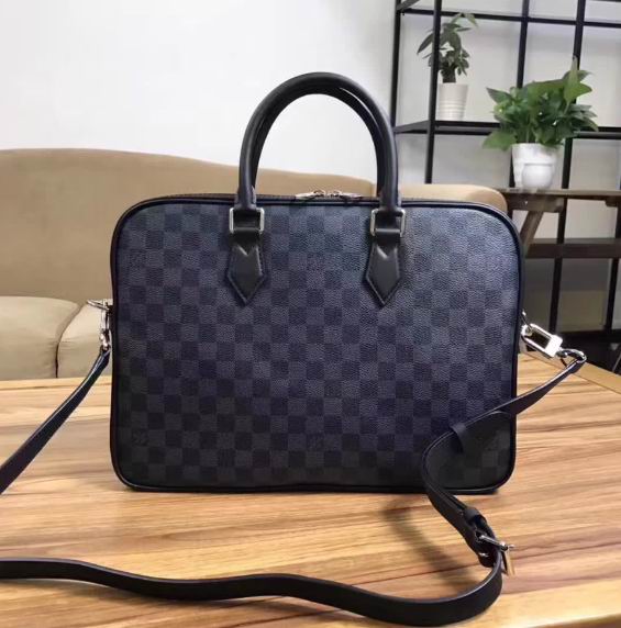  Louis Vuitton DANDY BRIEFCASE
