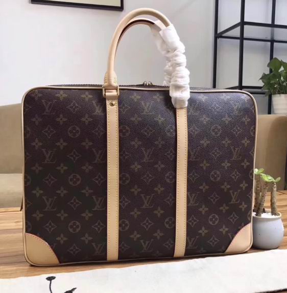  Louis Vuitton PORTE-DOCUMENTS VOYAGE  Monogram Canvas