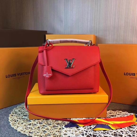  Louis Vuitton MY LOCKME Red leather