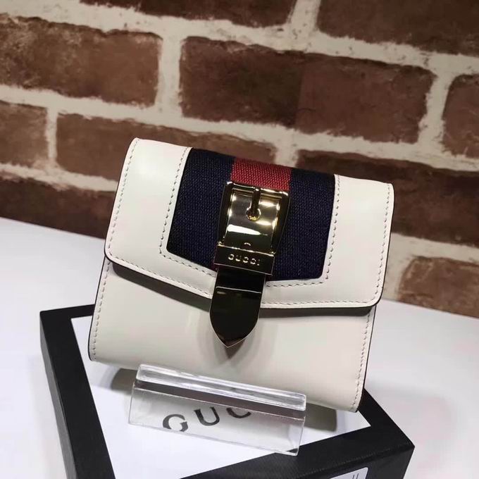  Gucci Sylvie leather wallet white