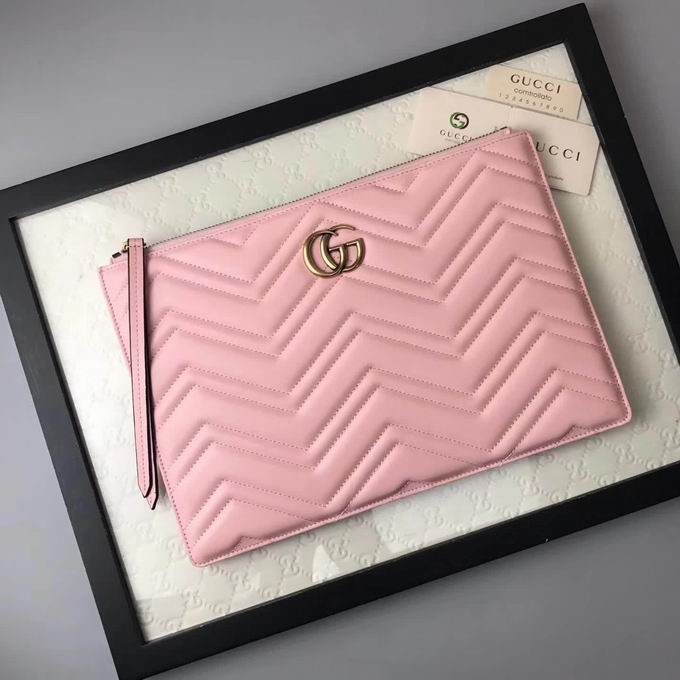  Gucci GG Marmont matelass�� leather pouch pink