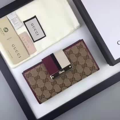  Gucci GG supreme wallet bordeaux red