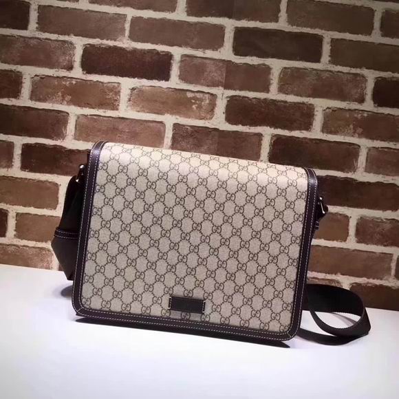  Gucci GG Supreme flap messenger brown