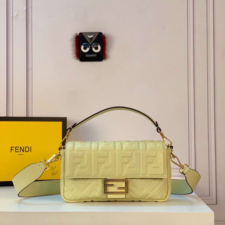  BAGUETTE yellow leather bag medium