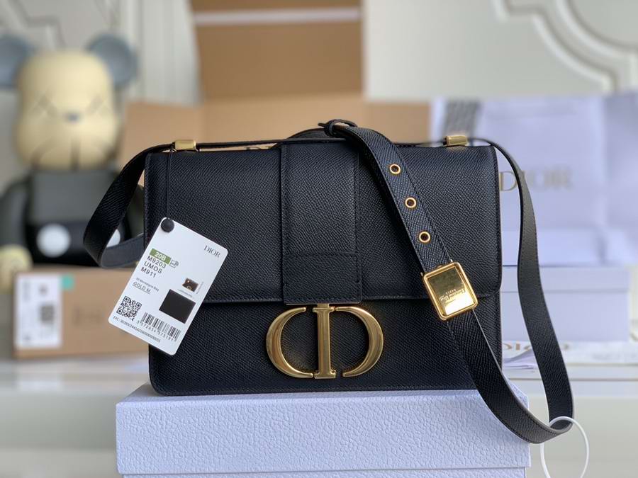  30 MONTAIGNE BAG
