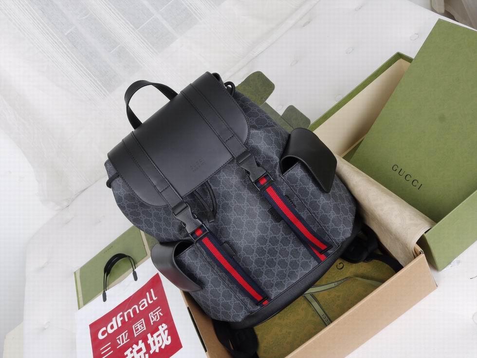  GG Black backpack