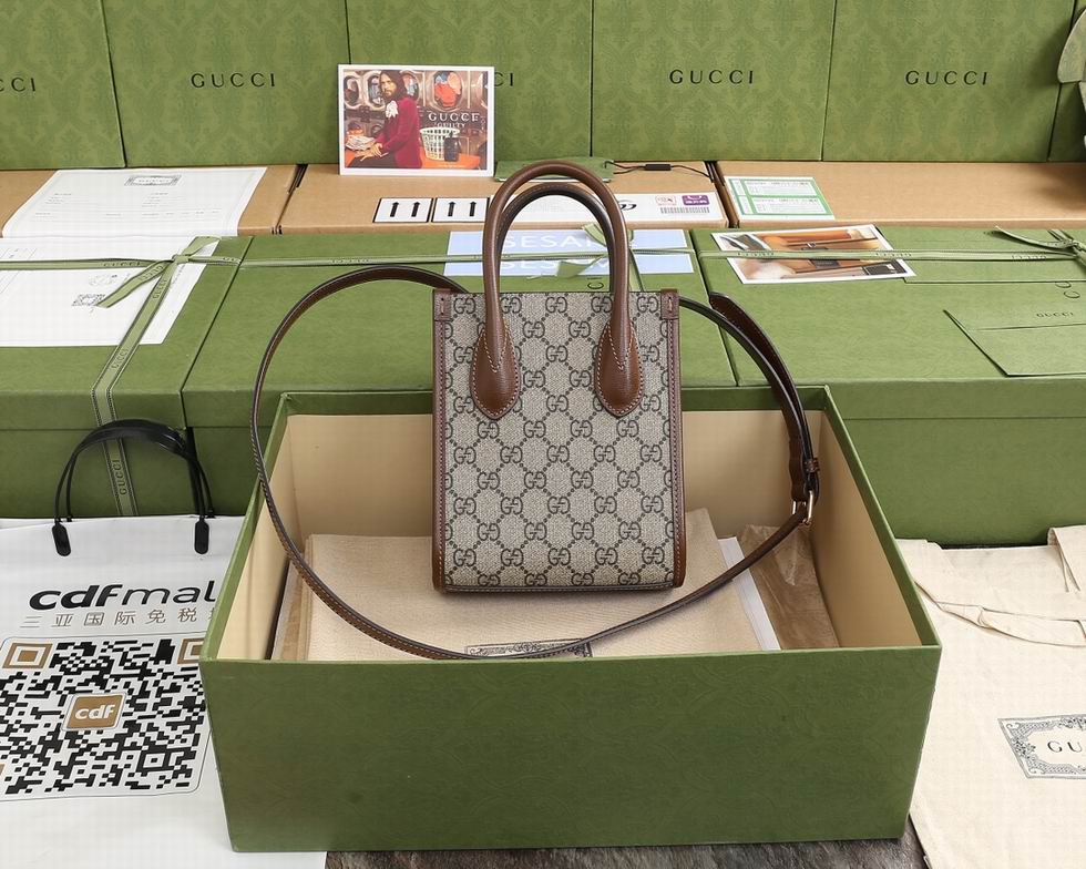  Mini tote bag with Interlocking&nbsp;G