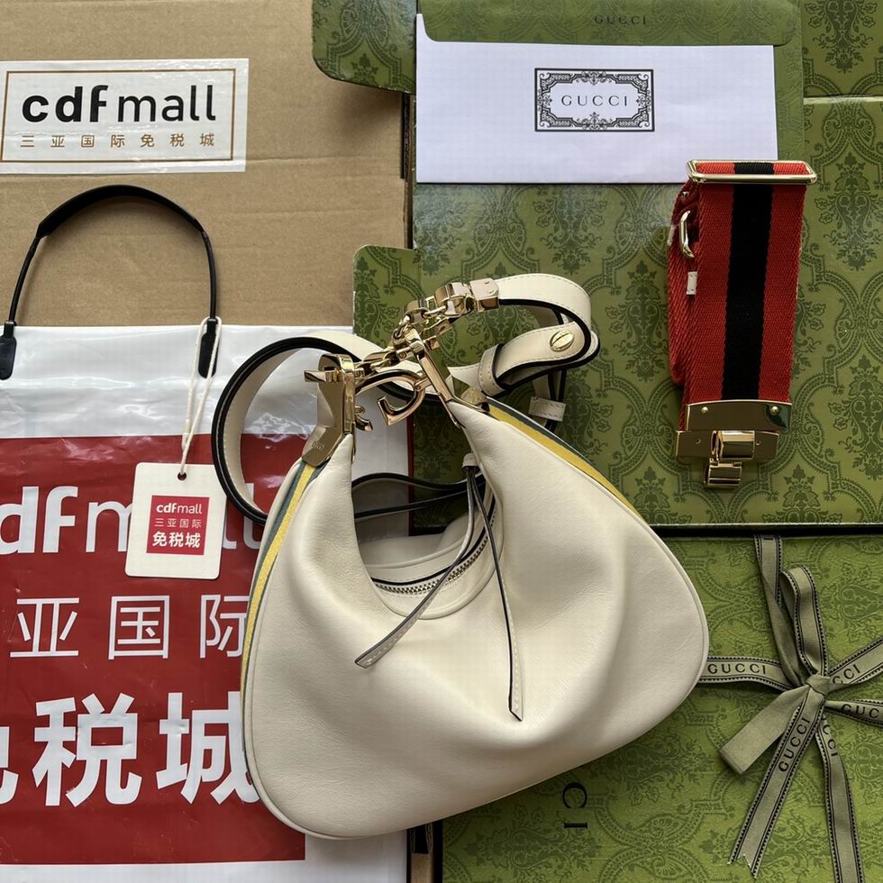  Gucci Attache small shoulder bag