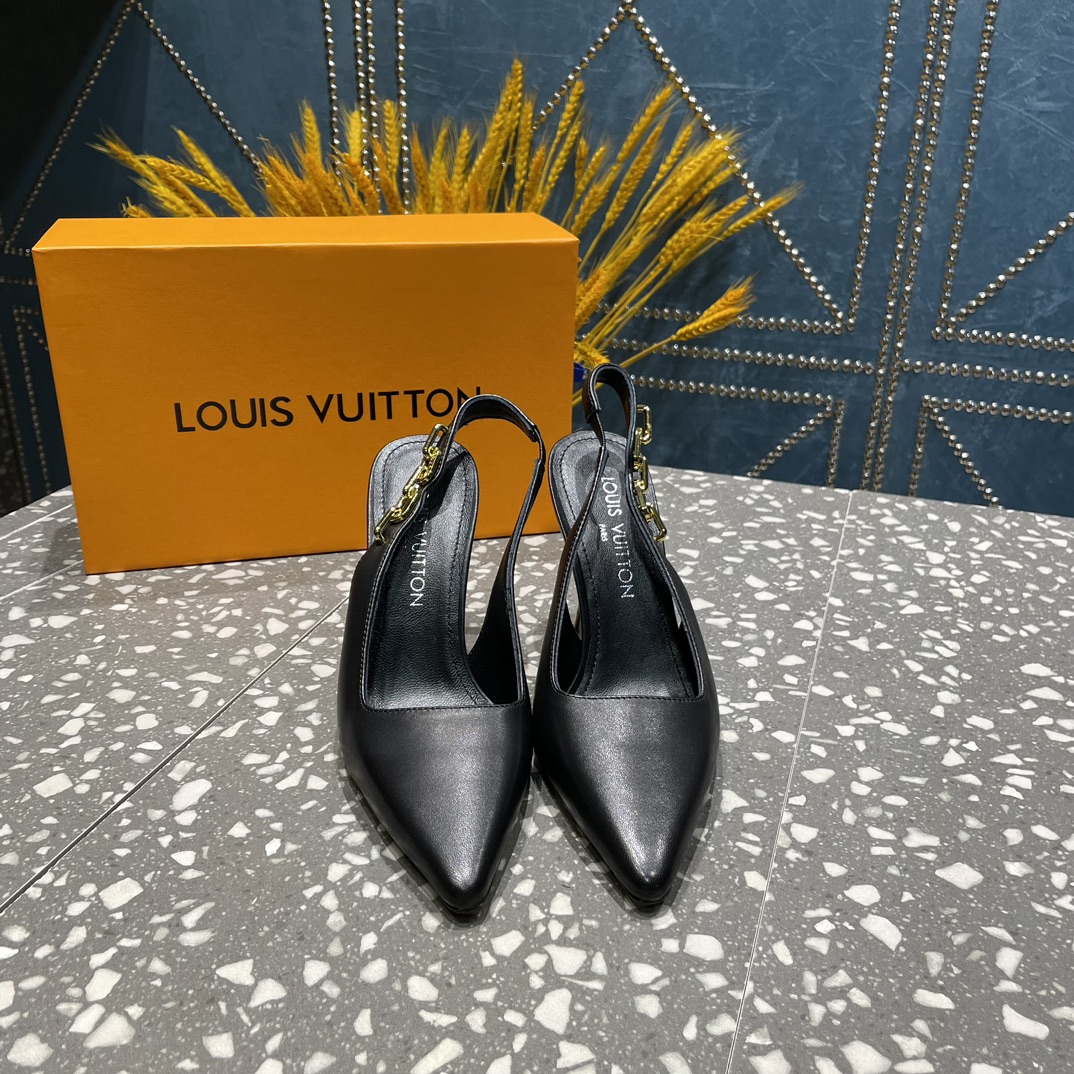  Louis Vuitton070