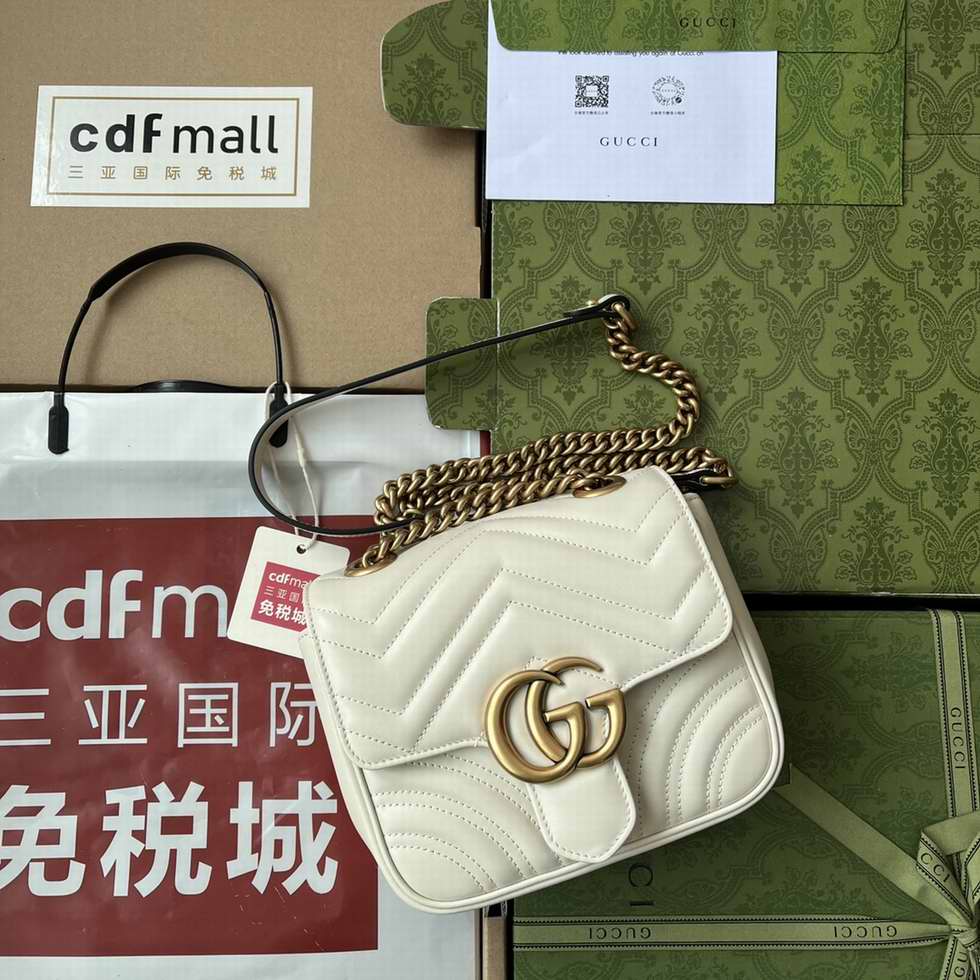  GG Marmont mini shoulder bag