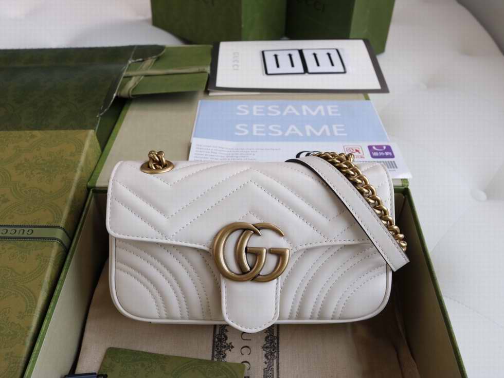  GG Marmont mini shoulder bag