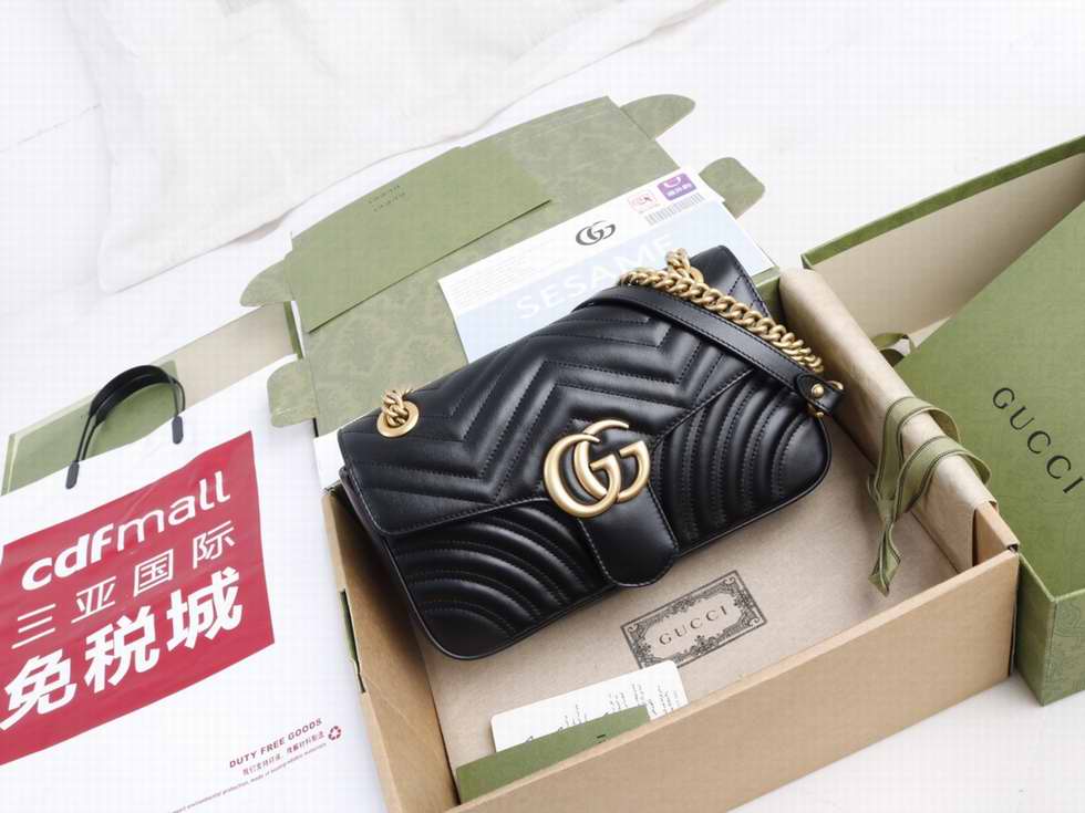  GG Marmont small shoulder bag