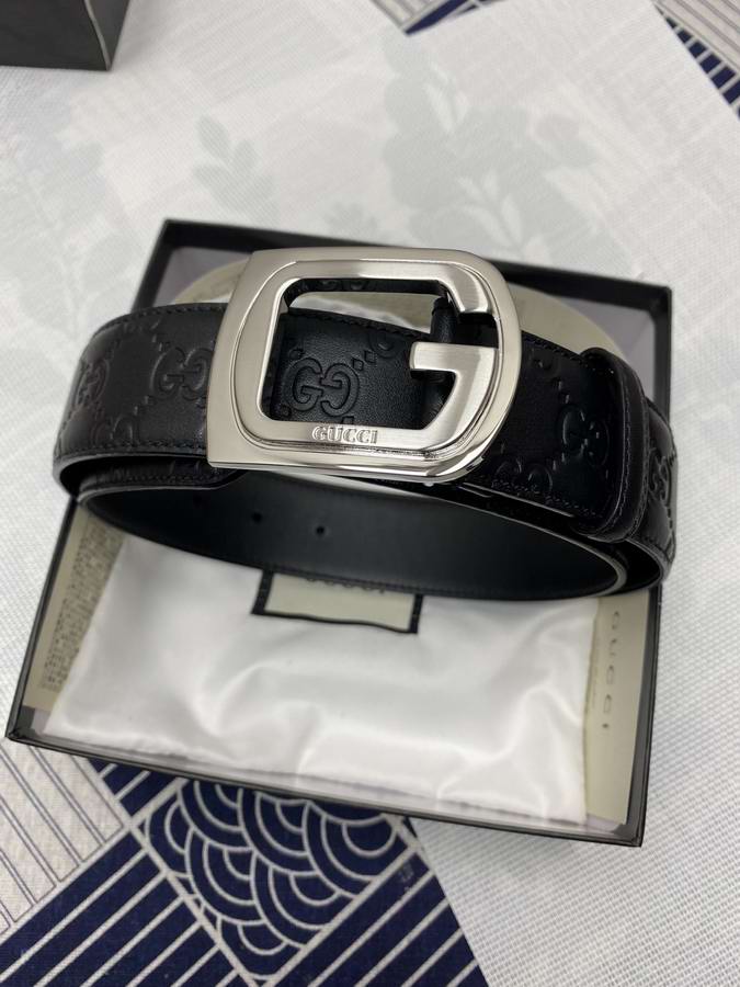  Gucci Belts009
