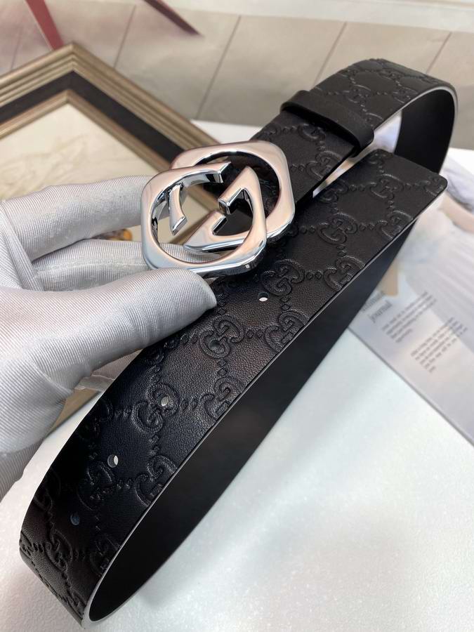 Gucci Belts035