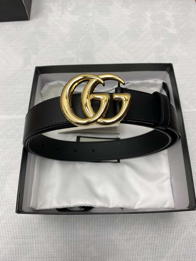  Gucci Belts037