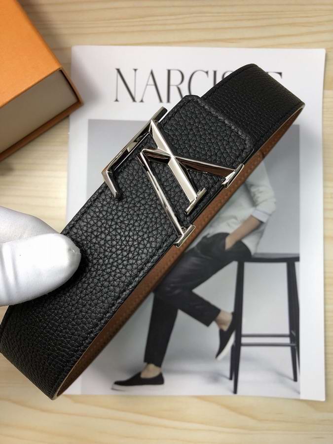  Louis Vuitton Belts025