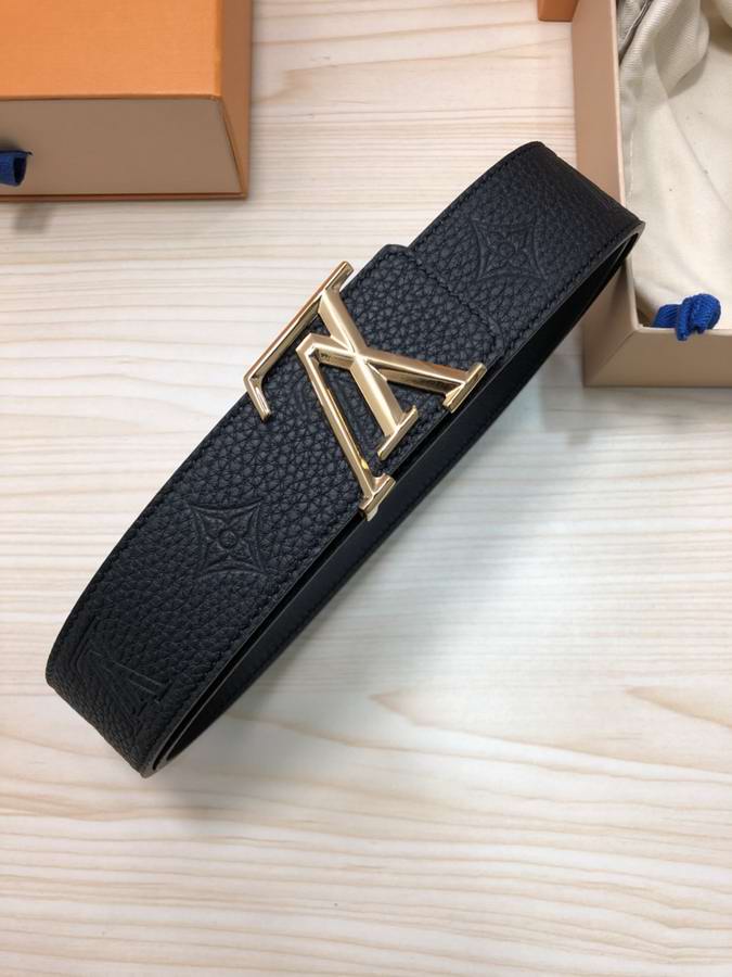  Louis Vuitton Belts038