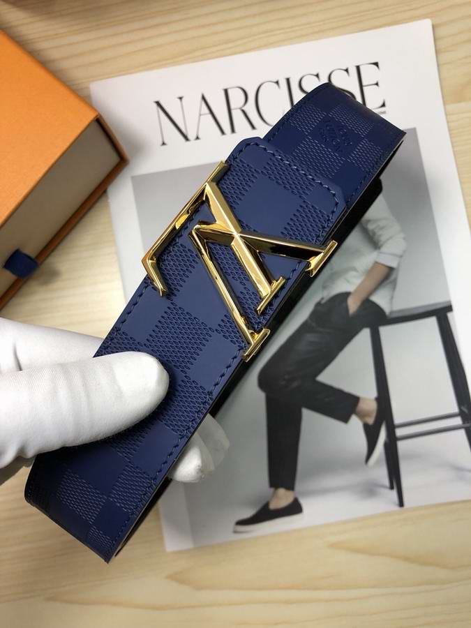  Louis Vuitton Belts048