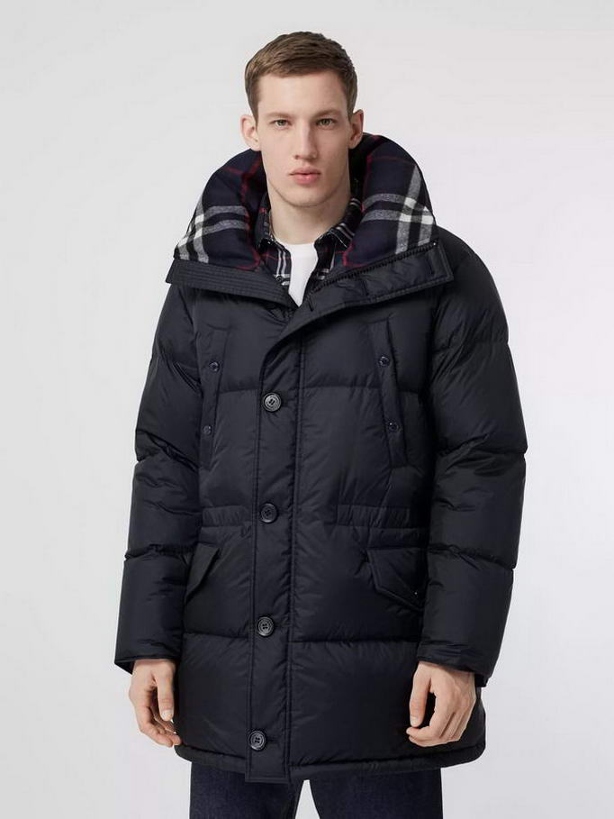  Men Burberry DownJackets010