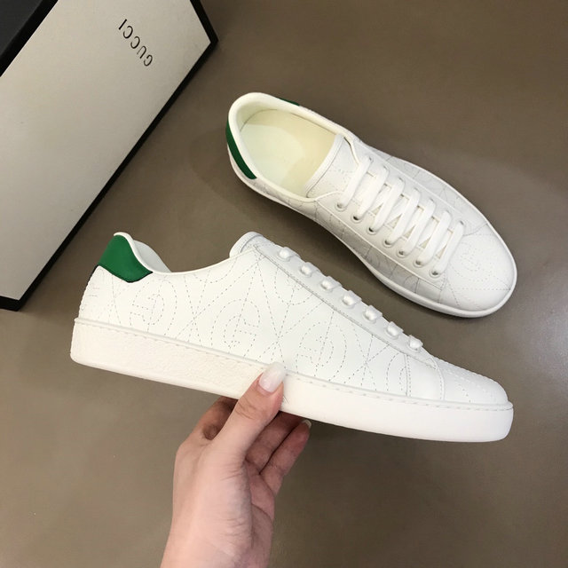  Men Gucci shoes 004