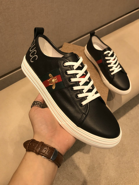  Men Gucci shoes 268