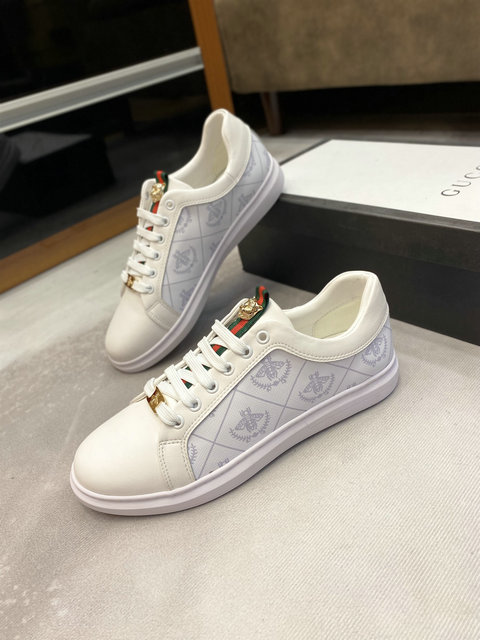  Men Gucci shoes 339