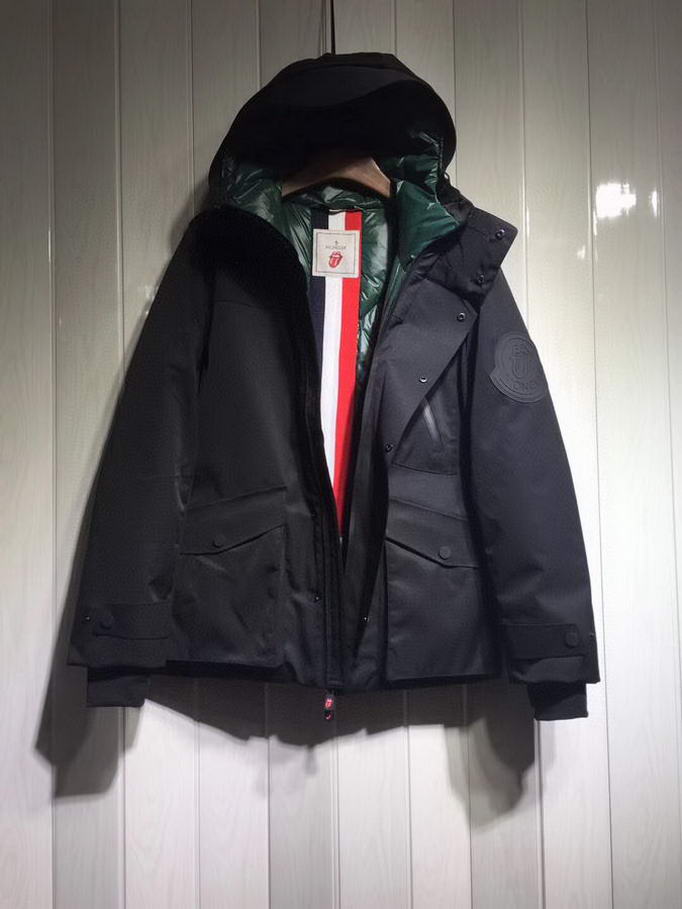  Men Moncler DownJackets031