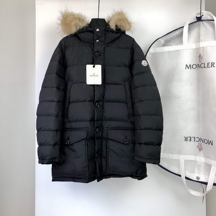  Men Moncler DownJackets034