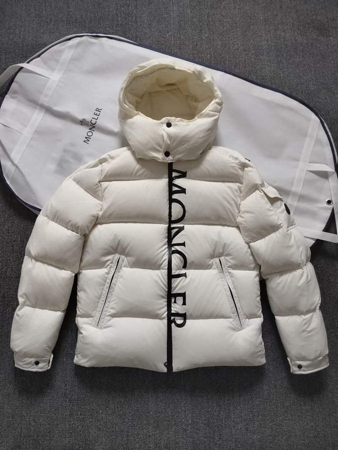  Men Moncler DownJackets062