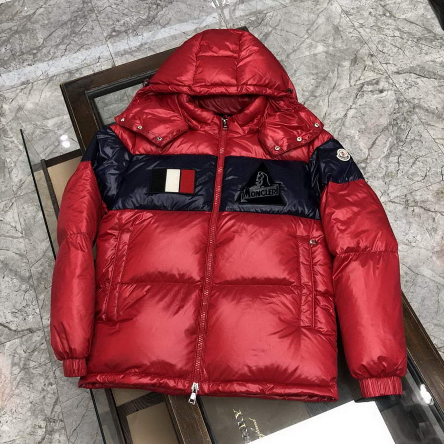 Men Moncler DownJackets066