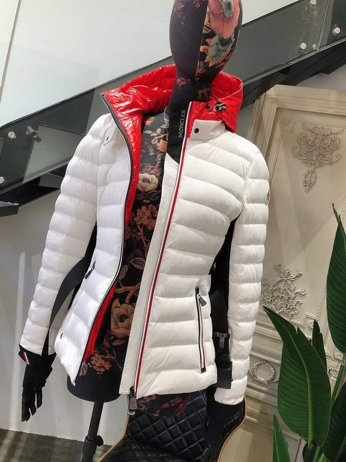  Women Moncler Down Jackets050