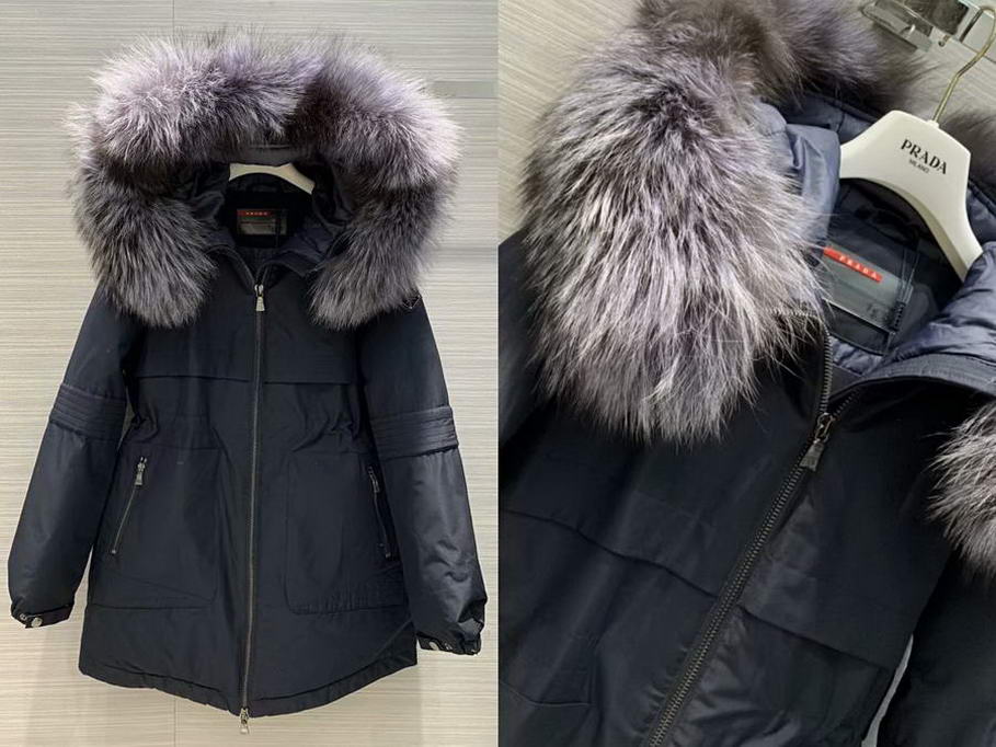  Women Prada Down Jackets008