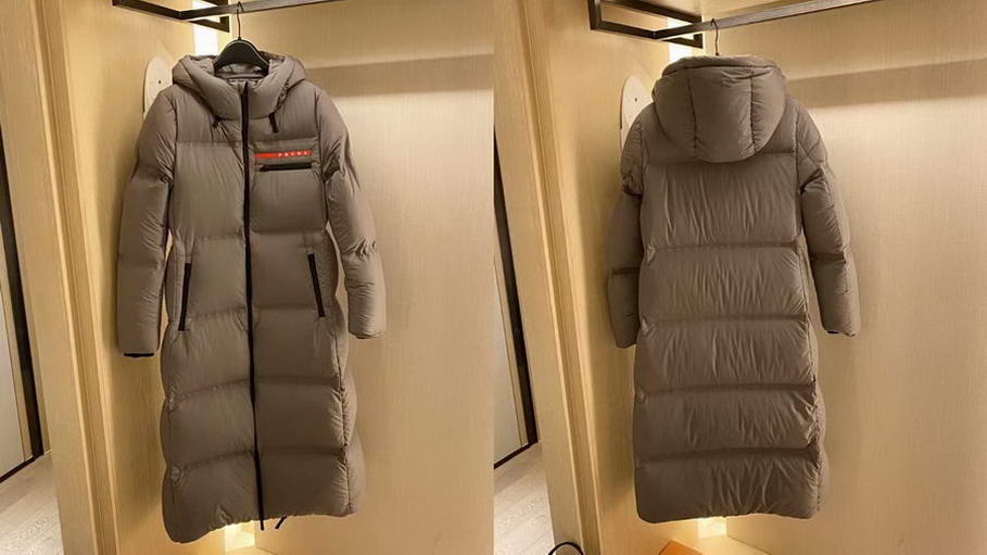  Women Prada Down Jackets013