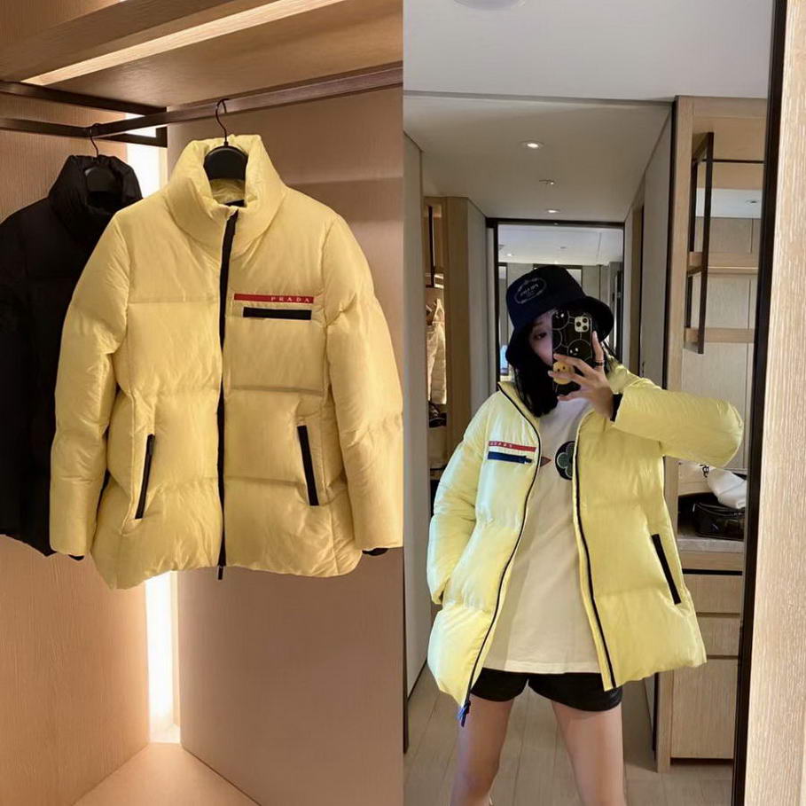  Women Prada Down Jackets019