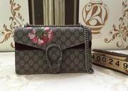 Gucci Dionysus Red Blooms Print shoulder bag