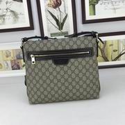 Gucci GG print flat messenger apricot 