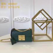 Gucci Padlock Gucci Signature shoulder bag green 