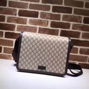 Gucci GG Supreme flap messenger brown