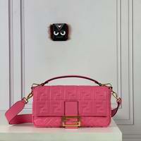 BAGUETTE Pink leather bag Large