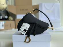 SADDLE BAG Black Grained Calfskin