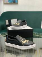 Men Gucci shoes 117
