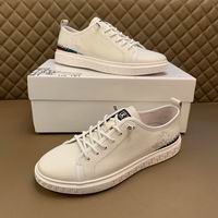 Men Gucci shoes 154
