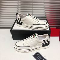 Men Gucci shoes 218