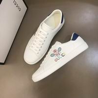 Men Gucci shoes 251